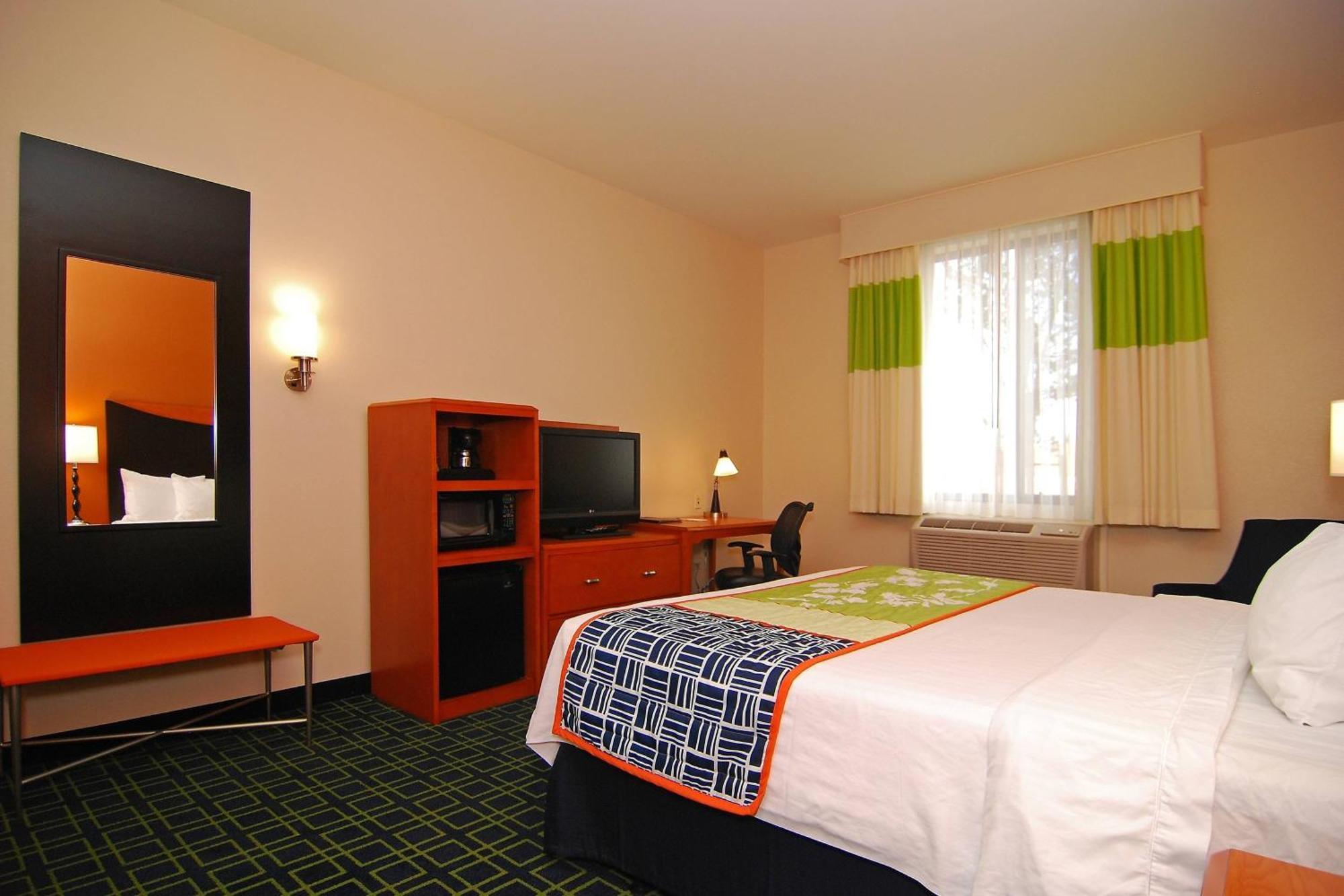 Fairfield Inn & Suites Tehachapi Ngoại thất bức ảnh