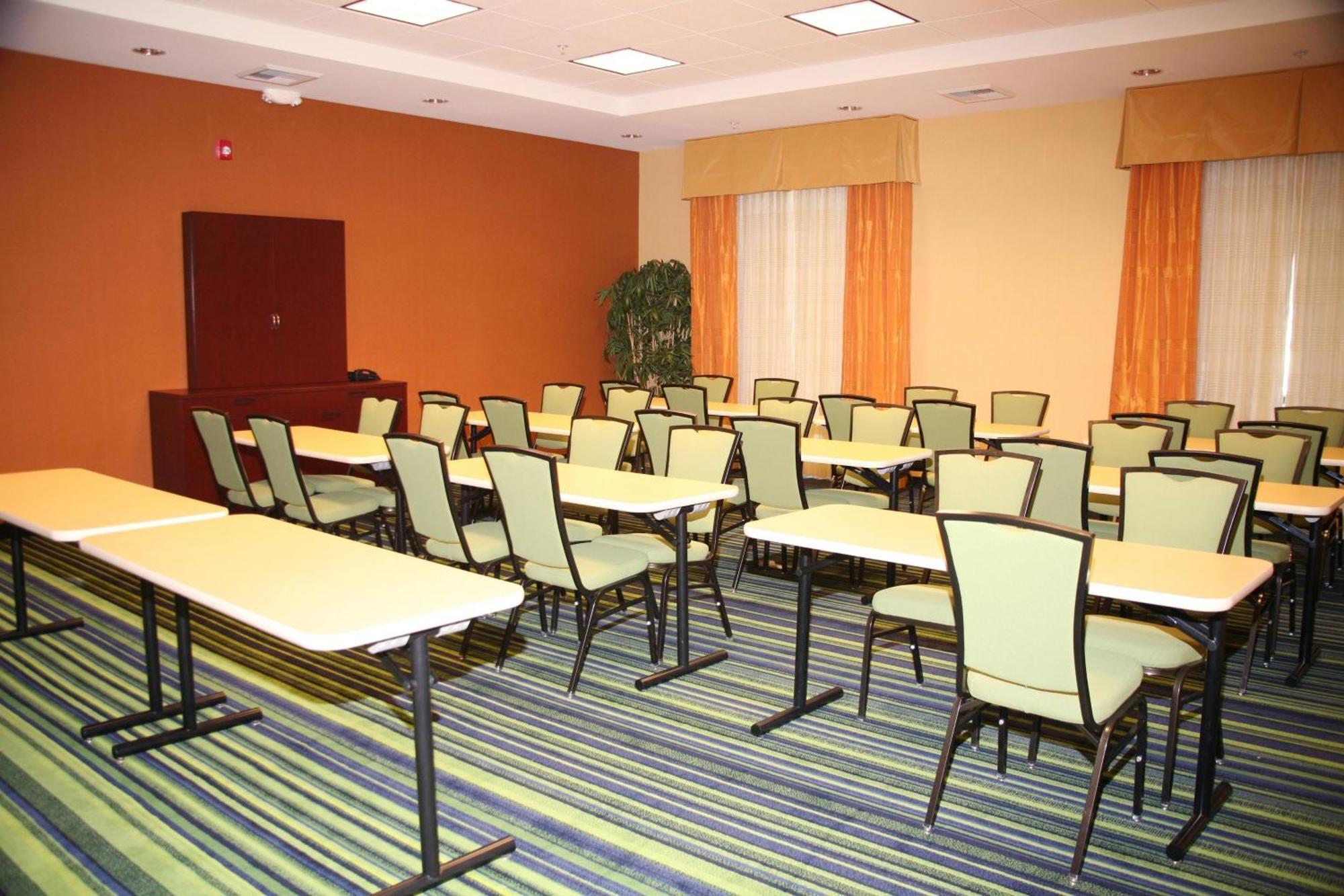 Fairfield Inn & Suites Tehachapi Ngoại thất bức ảnh