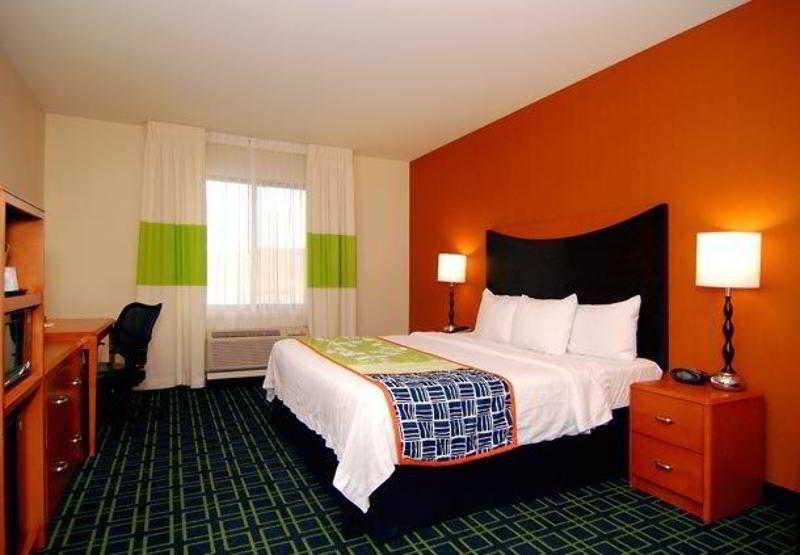 Fairfield Inn & Suites Tehachapi Phòng bức ảnh